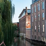 River 4*